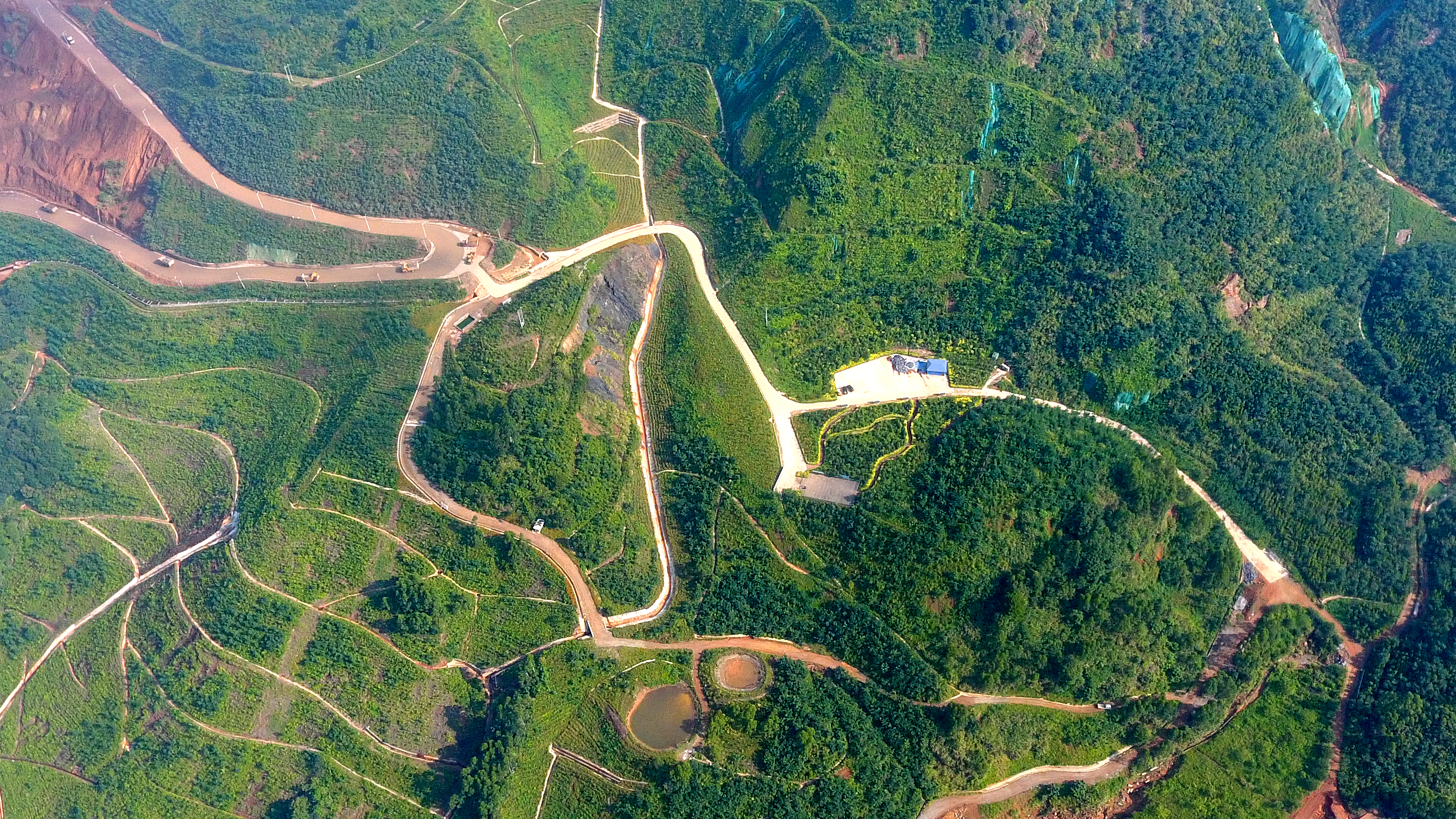 大宝山矿成功修复历史遗留矿山面积达158万平方米.jpg