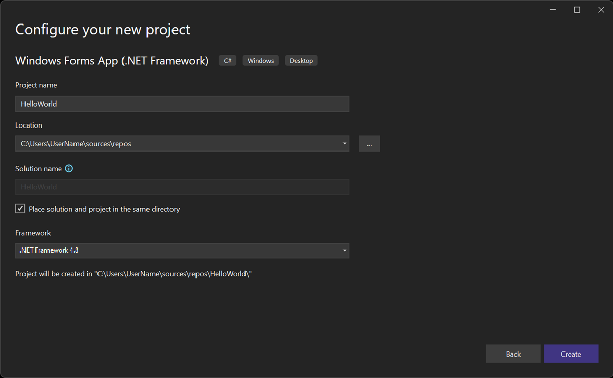 スクリーンショットは、HelloWorld という名前が入力された [新しいプロジェクトの構成] ウィンドウを示しています。