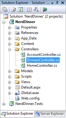 파란색으로 강조 표시된 Dinner Controllers dot c 파일을 보여 주는 솔루션 탐색기 창의 스크린샷
